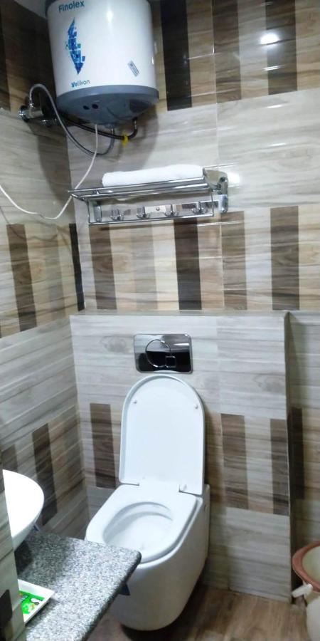 Hotel Ss Grand Lucknow Ngoại thất bức ảnh