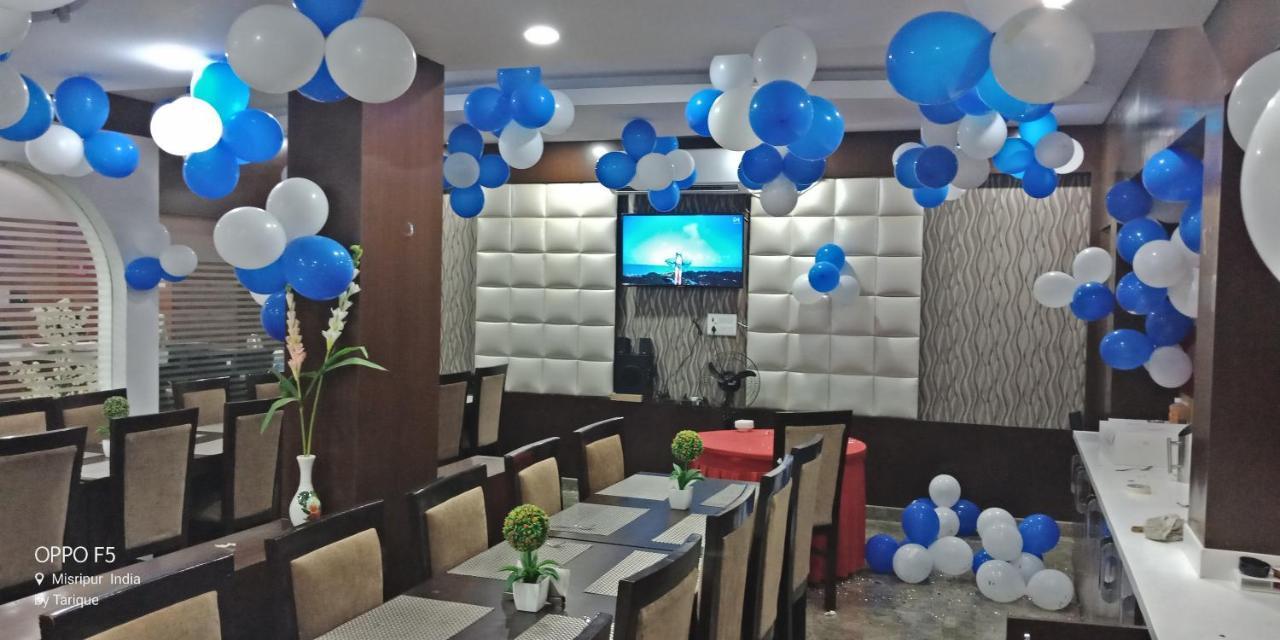 Hotel Ss Grand Lucknow Ngoại thất bức ảnh