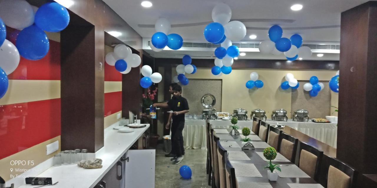 Hotel Ss Grand Lucknow Ngoại thất bức ảnh