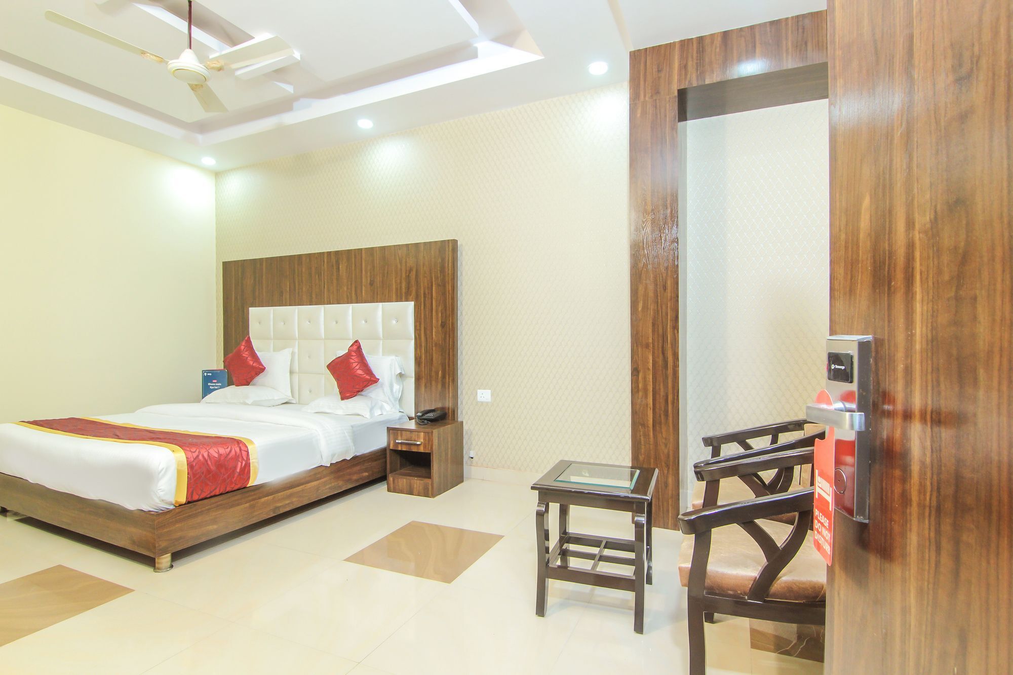 Hotel Ss Grand Lucknow Ngoại thất bức ảnh