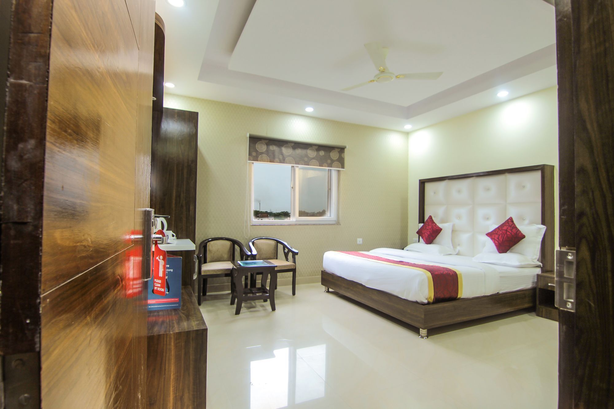 Hotel Ss Grand Lucknow Ngoại thất bức ảnh
